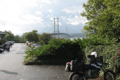 Blick auf die Forth Road Bridge