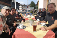 Sir Peter, Mac Steuer, der Knappe. Ralf  und der Wolf